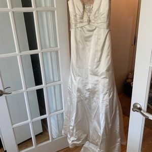 Wedding dress size 12